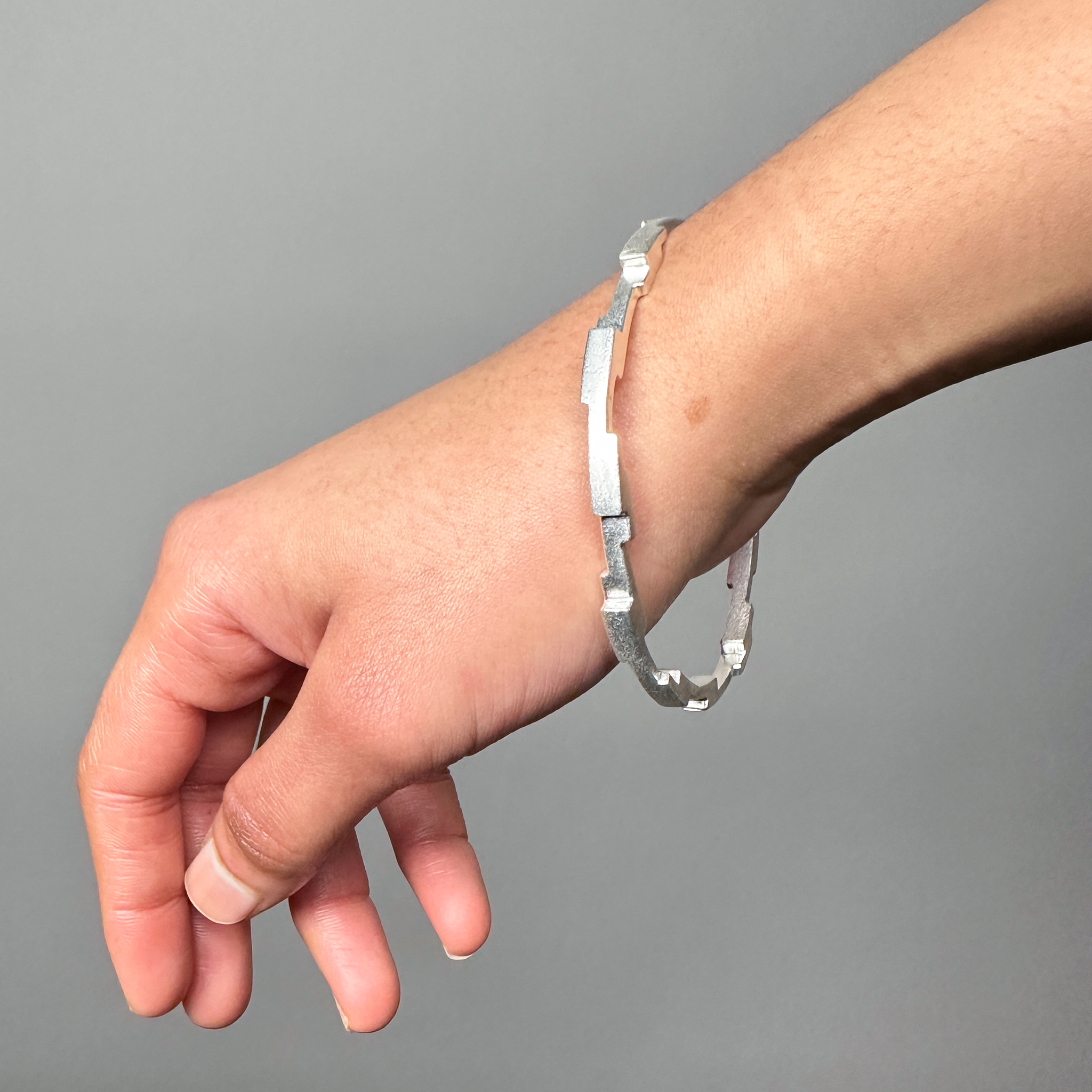 GEAR Bangle Lifestyle Image