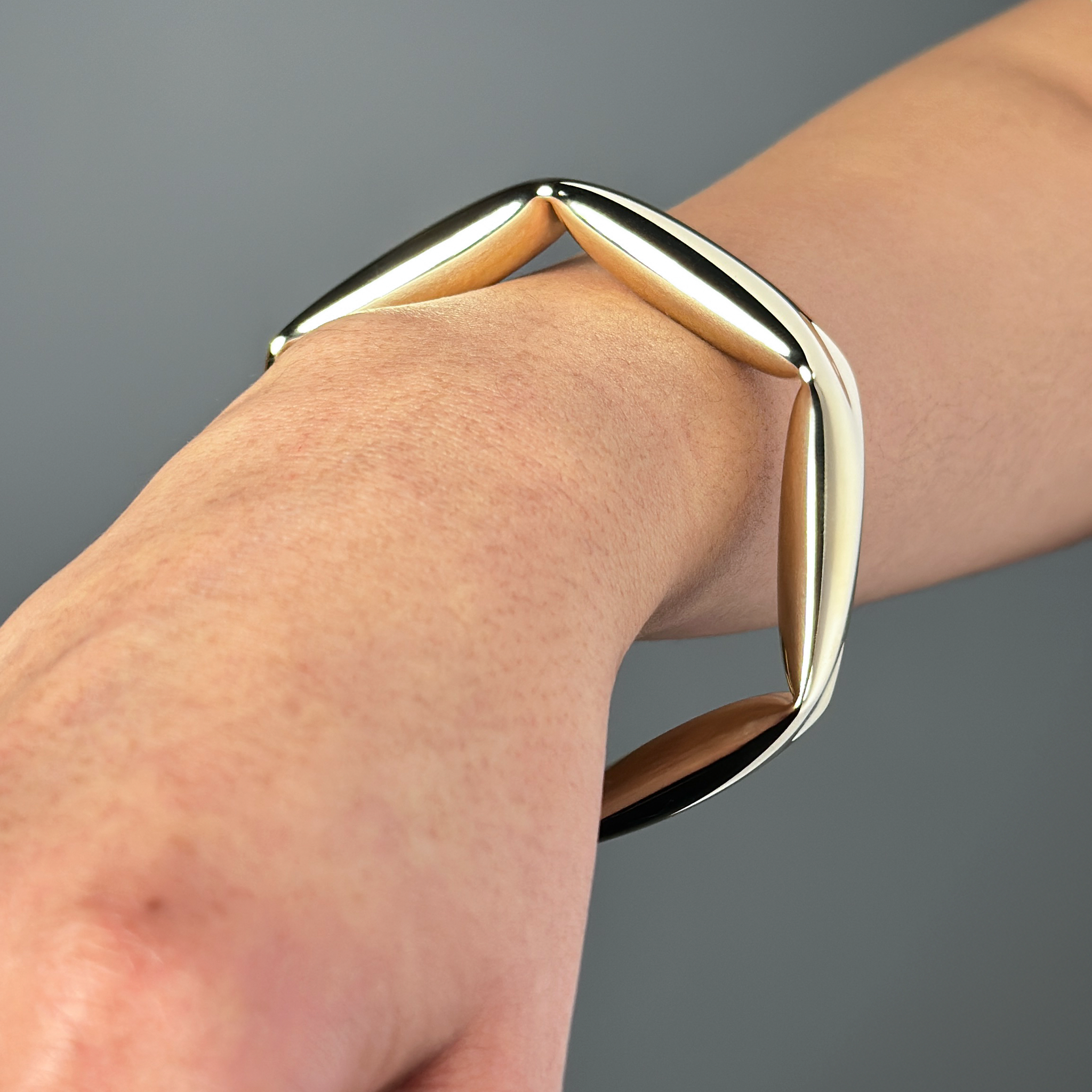 KINK - BANGLE by Studio 0.25