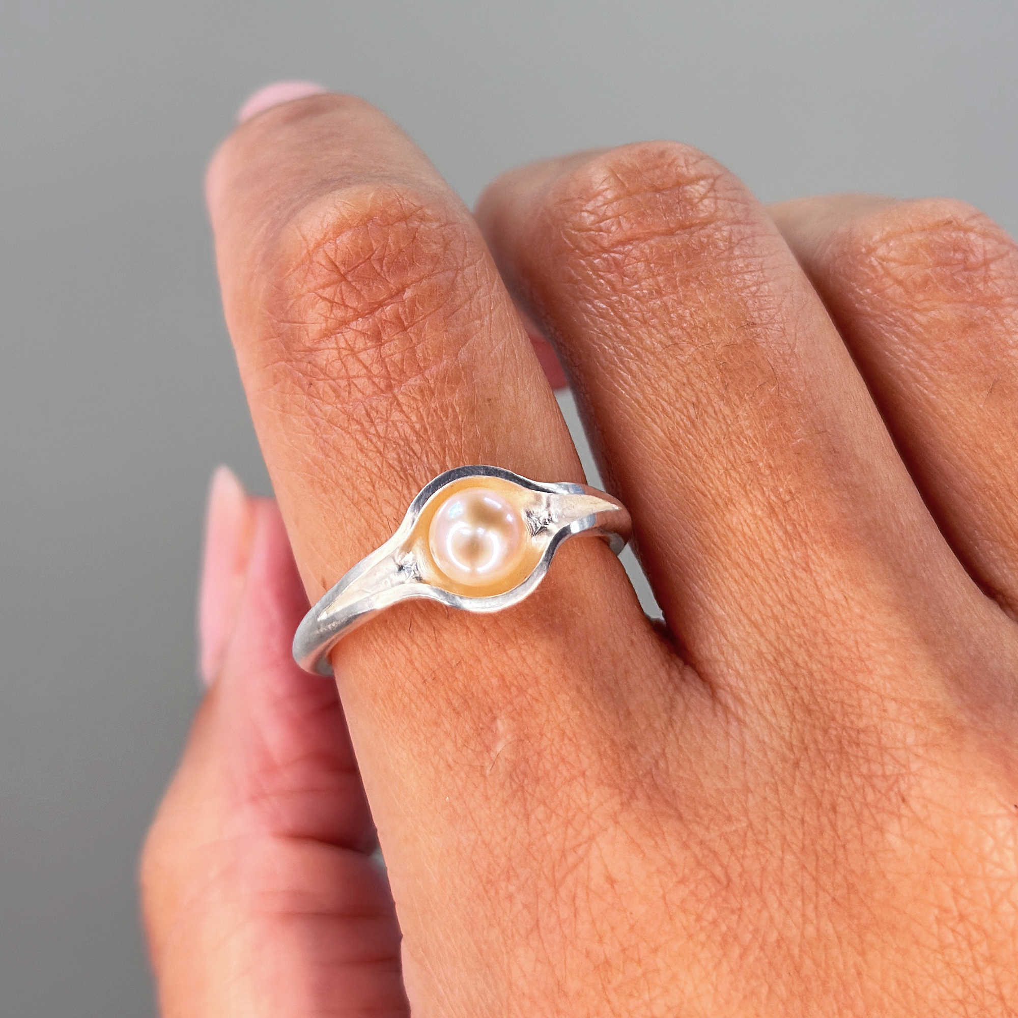 PERLA - RING BY THEÓDORA ALFREDSDÓTTIR