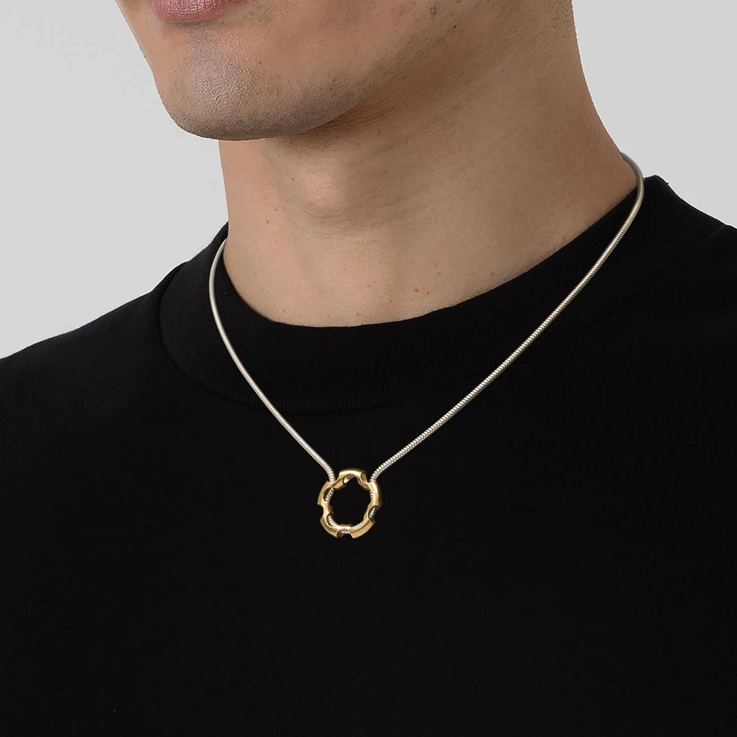 FLOWER - PENDANT NECKLACE BY WENDY ANDREU