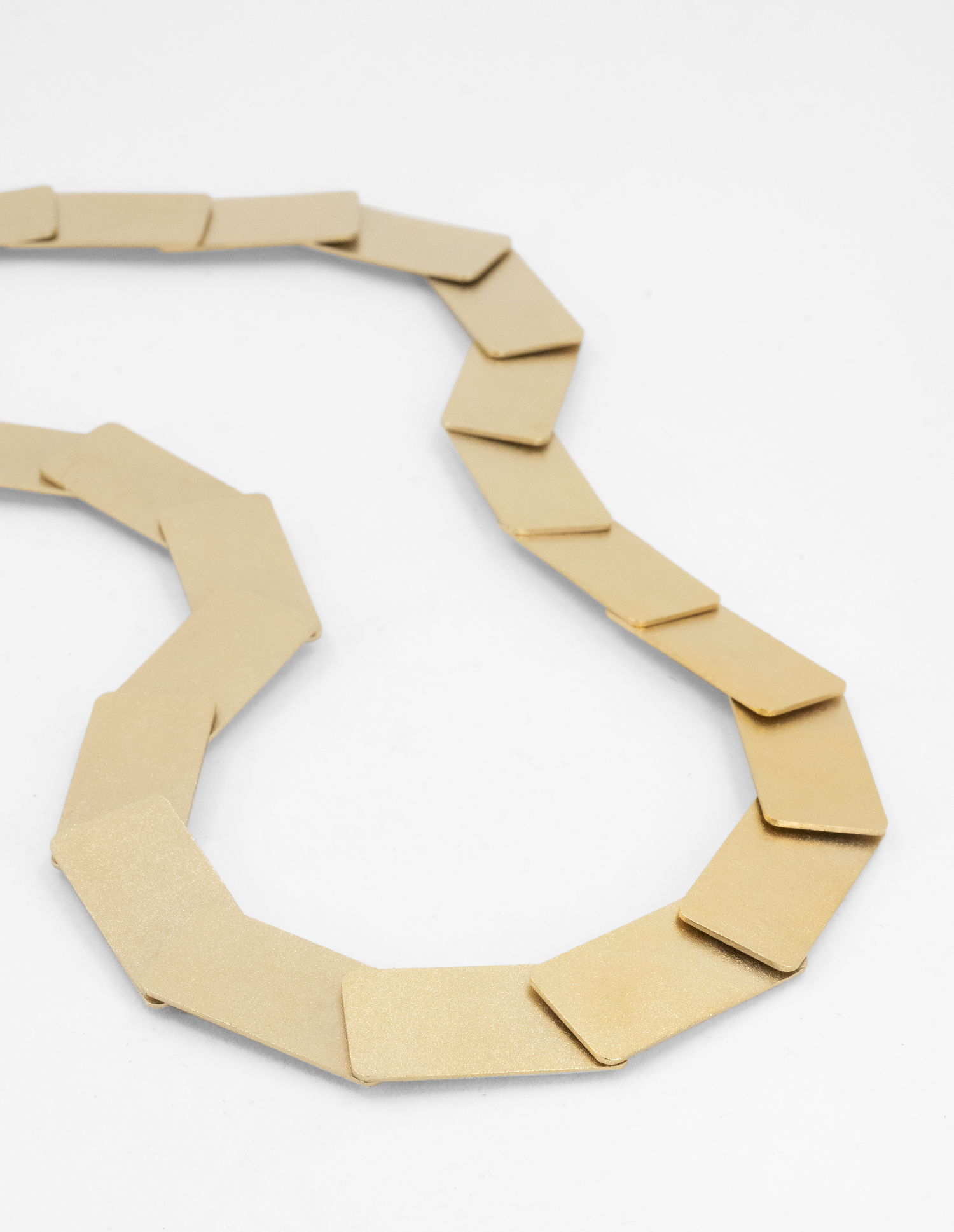 CHAIN REACTION NECKLACE by Studio 0.25