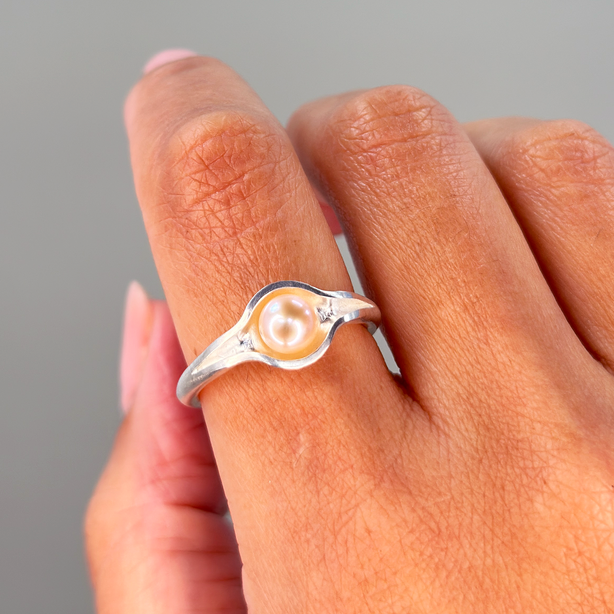 PERLA - RING BY THEODORA ALFREDSDOTTIR