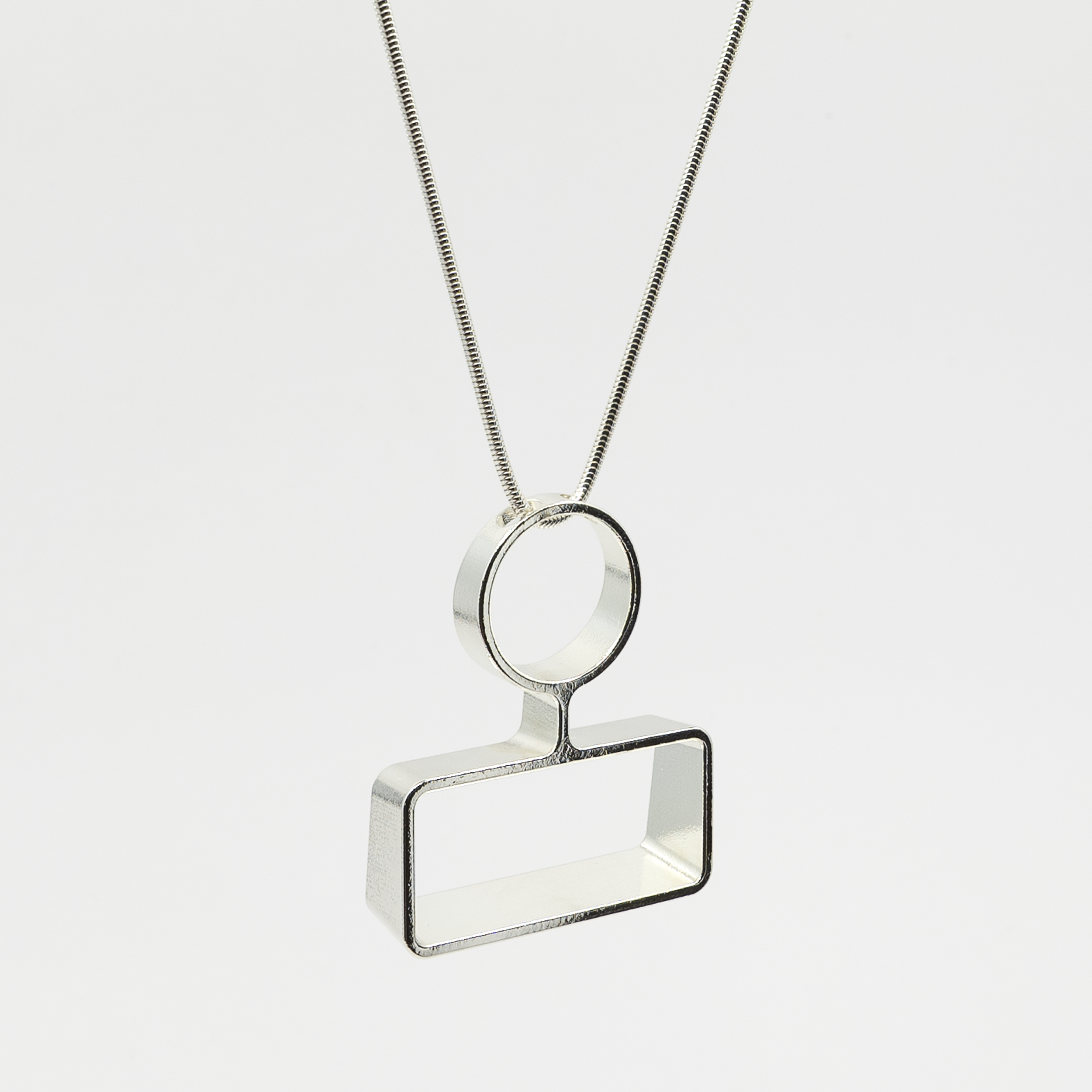 VIEWFINDER - PENDANT RING BY STUDIOMAMA
